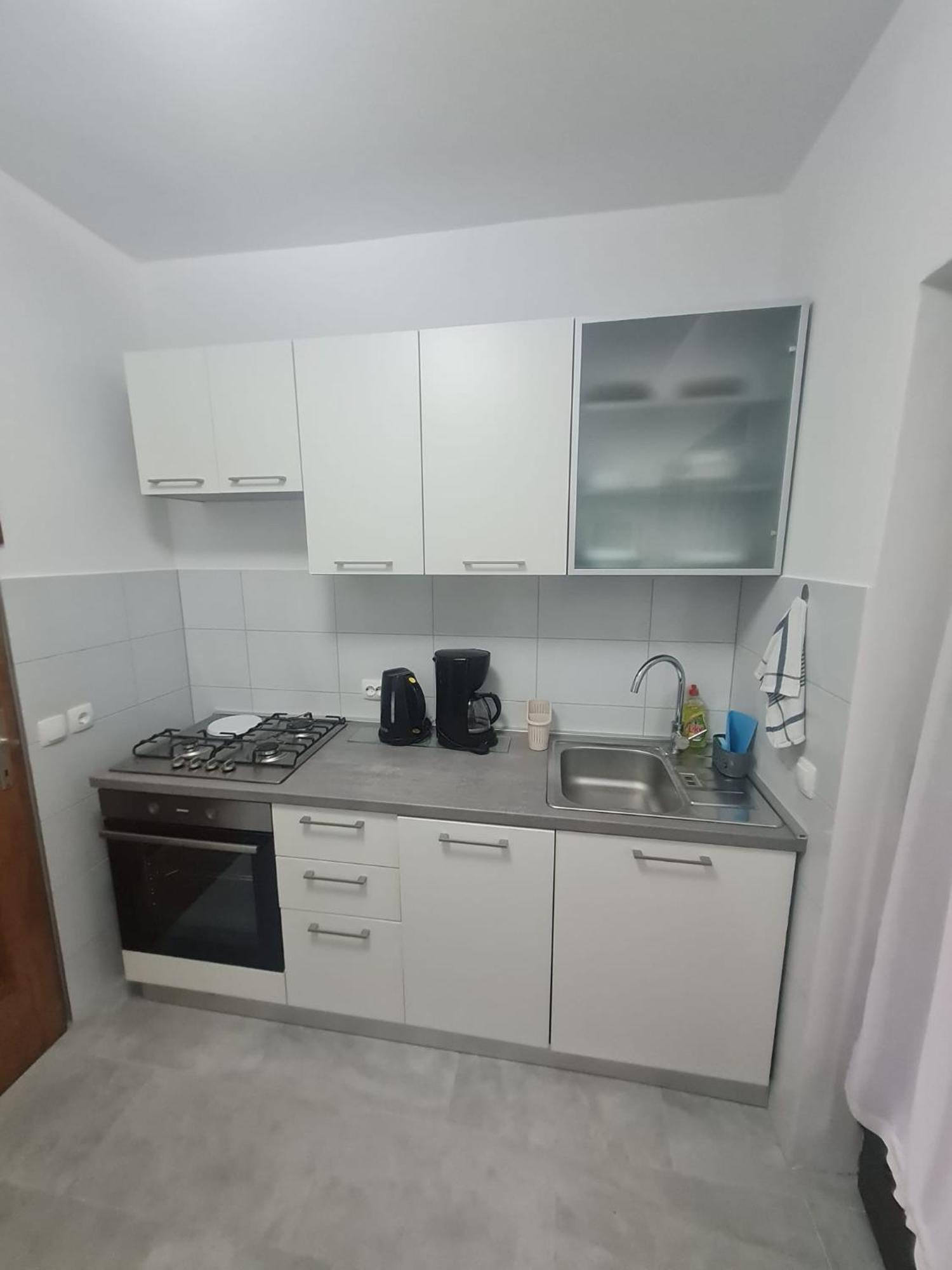 Apartment Anton Pinezići Kültér fotó
